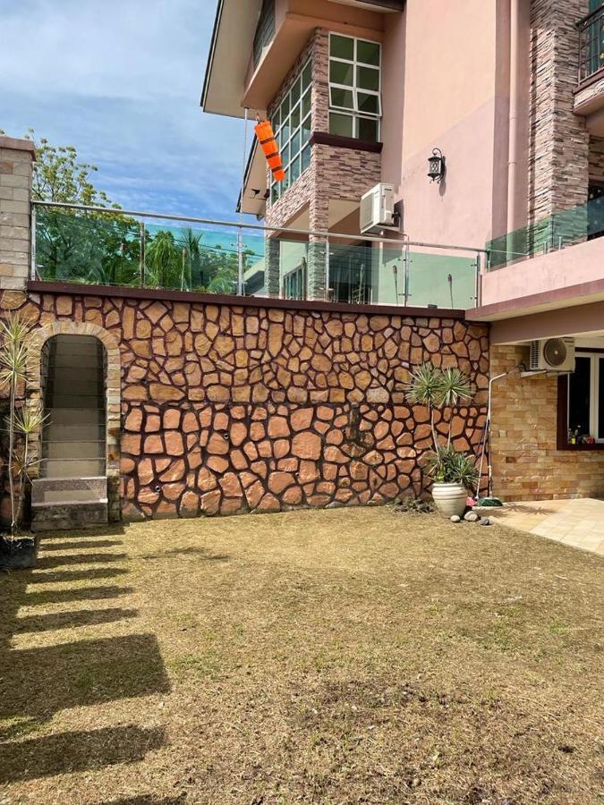 Homestay D' Sepangar Hills Kota Kinabalu Exterior foto
